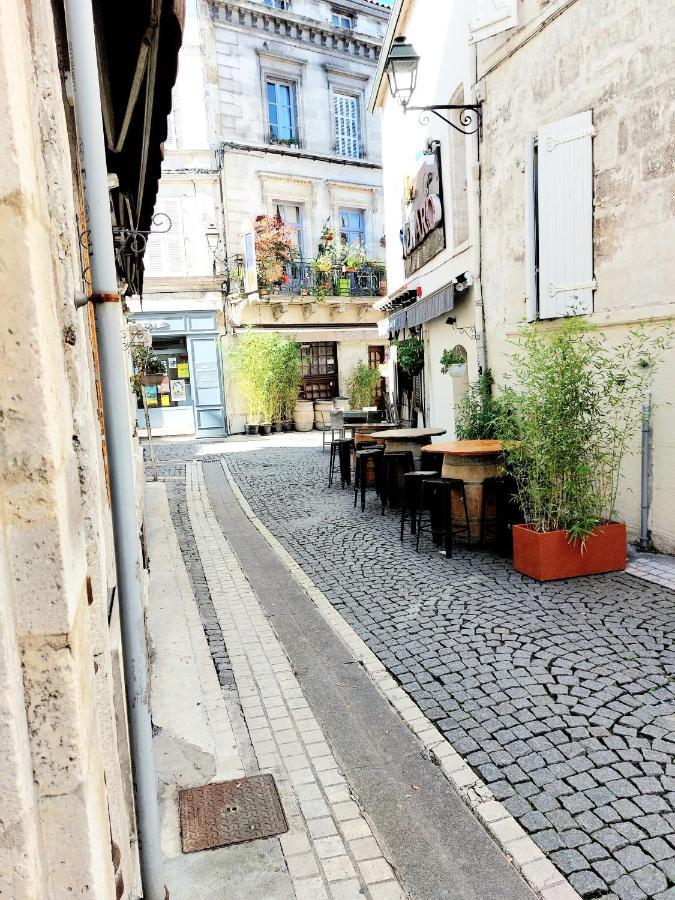 Studio Cosy Dans Le Centre Historique Wifi Angouleme Ngoại thất bức ảnh